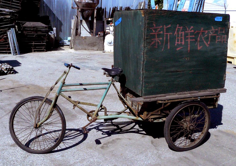 Vintage Chinese Peddle Cart Bicycle Rickshaw with storage