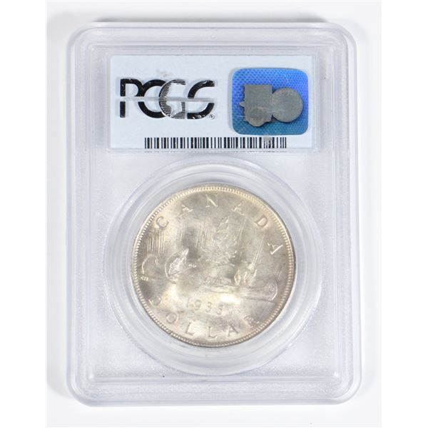 1935 CANADIAN SILVER DOLLAR GRADED PCGS MS64