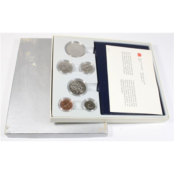 1983 CANADIAN SPECIMEN SET IN CASE