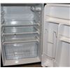 Image 3 : RCA HOUSEHOLD REFRIGERATOR MODEL RFR469