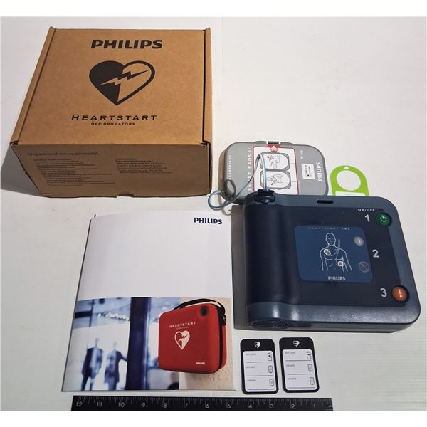 NEW PHILIPS HEARTSTART FRX DEFIBRILLATOR