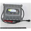 Image 1 : PROLOGIX BATTERY CHARGER