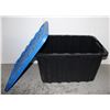 Image 1 : MASTERCRAFT STACKABLE TOTE WITH BLUE LID
