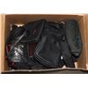Image 1 : BIG LOT OF ZIP UP BAGS AND MORE
