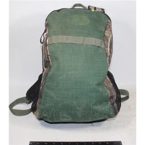 BACKPACK & WIND RIVER PANTS M OUTERWEAR LOT
