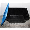 Image 1 : MASTERCRAFT STACKABLE TOTE WITH BLUE LID