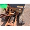 Image 25 : (925871) LANAI 2016 Bobcat E32i Mini Excavator (Starts & Runs - See Video)