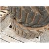Image 7 : Qty 2 Outrigger 011-706-235-9781 Tires With Rims