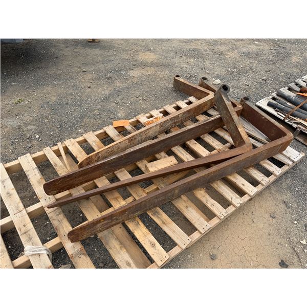 Qty 4 Forklift Forks (Bent)