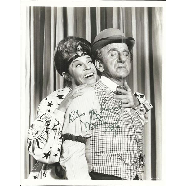 Pin Up Girl Martha Raye Signed Photo