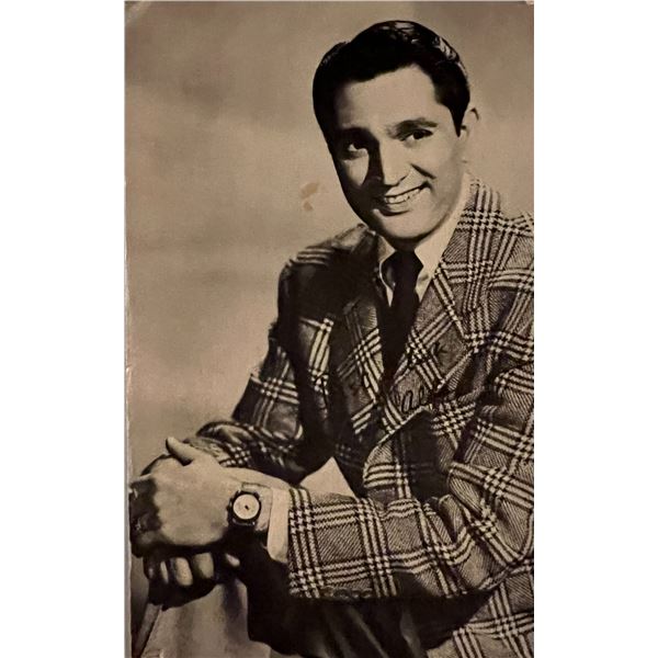 Robert Alda facsimile signed postcard. 3x5 inches