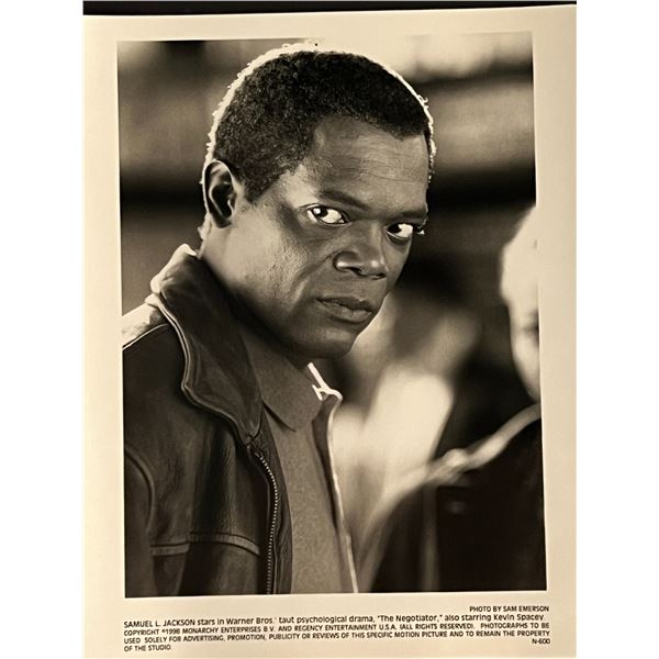 Pulp Fiction Samuel L. Jackson Unsigned Photo