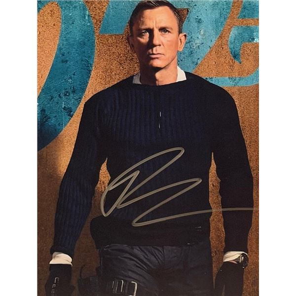 James Bond Daniel Craig signed photo