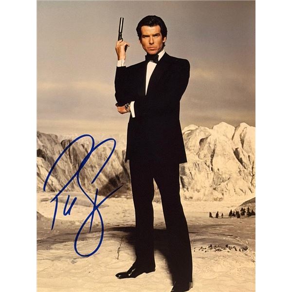 James Bond Goldeneye Pierce Brosnan signed photo