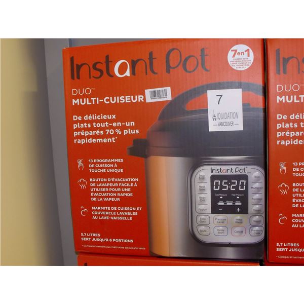 Instant Pot Duo 7-in-1 Multi-Cooker 5.7L 6qt