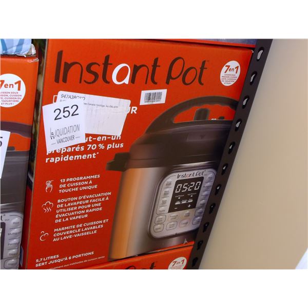 Instant Pot Duo Multi-Cooker 7 in 1 6 qt