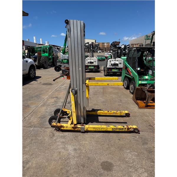 (10253912) 2019 Sumner 2124 Manual Material Hoist