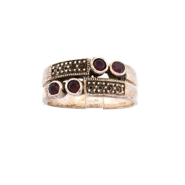 Vintage Sterling Silver Ring - 4 Garnets Size 8