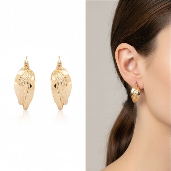 18kt Gold Layered Oro Laminado Heart Shape  w/ Tex