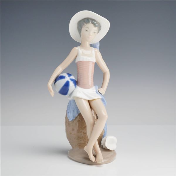 LladrÃ³ "Summer" Porcelain Figurine, Model 5219