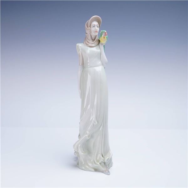 Royal Doulton Figurine, Danielle HN3056