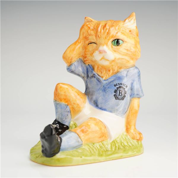 Beswick Royal Doulton Footballing Felines Mee-Ouch Figurine