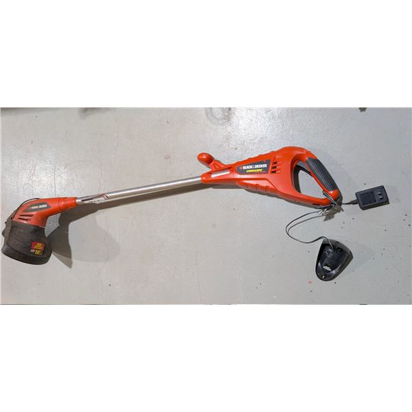 COUPE-BORDURE RECHARGEABLE BLACK & DECKER