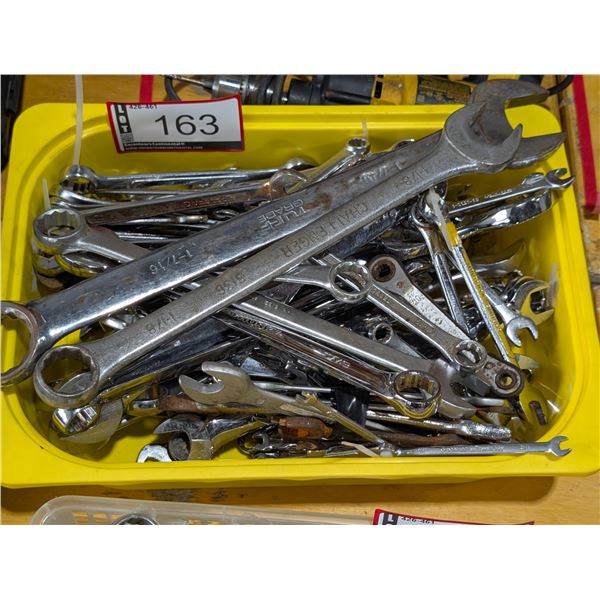 LOT DE CLÉS ASSORTIES