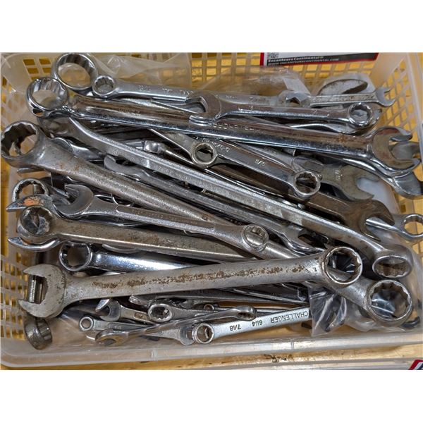 LOT DE CLÉS ASSORTIES