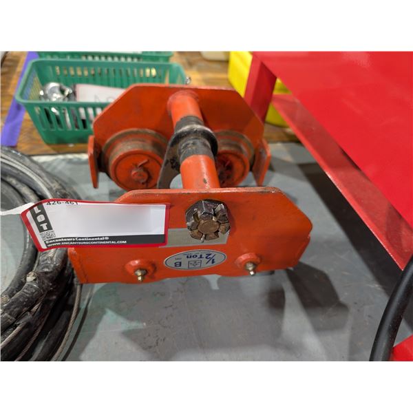 CHARIOT À POUTRE À ENGRENAGES 1/2 TONNE