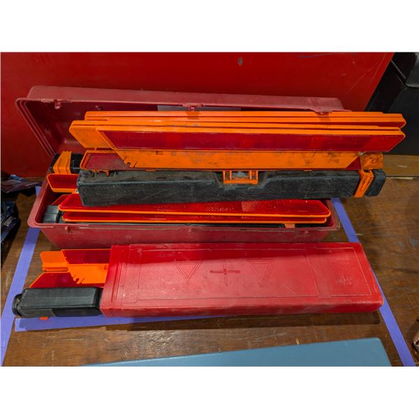 LOT DE TRIANGLES DE SIGNALISATION D’URGENCE