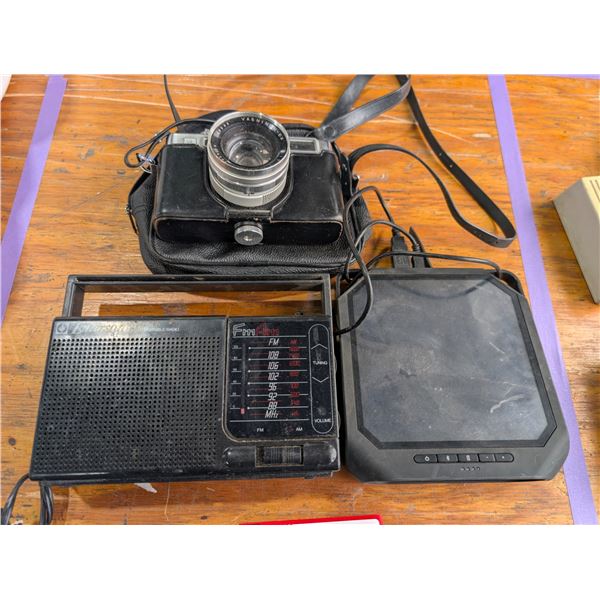 LOT DE ARTICLES ASSORTIS