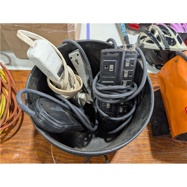 LOT DE BARRES D'ALIMENTATION ASSORTIS