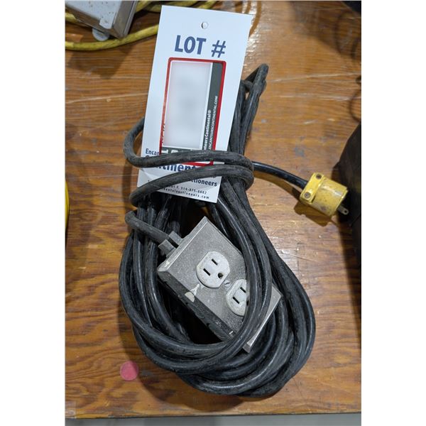 RALLONGE ÉLECTRIQUE AVEC PRISE