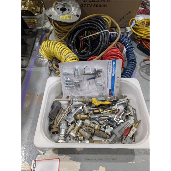 LOT DE BOYAU D’AIR ET ACCESSOIRES ASSORTIS