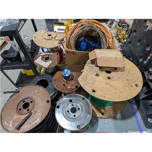 LOT DE CABLE ASSORTIS