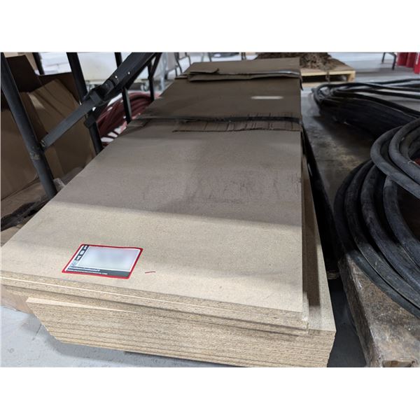 PANNEAU DE PARTICULES 18"X48"