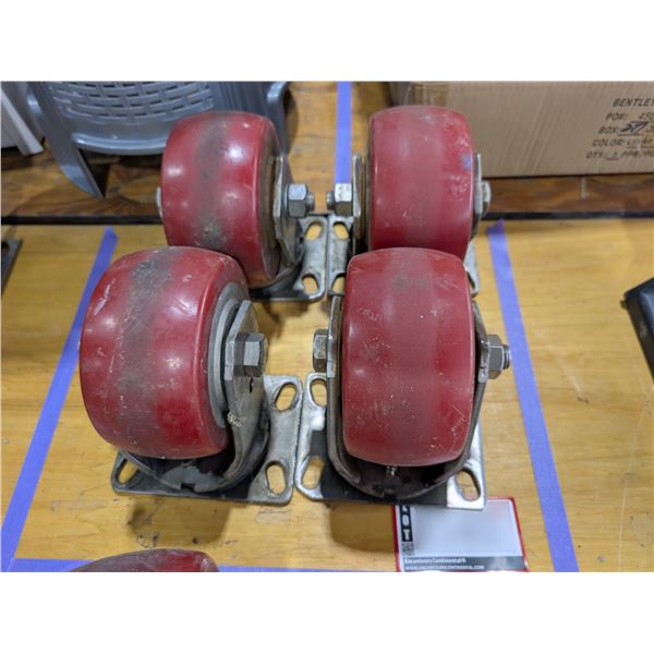 ROULETTE PIVOTANTE 6"