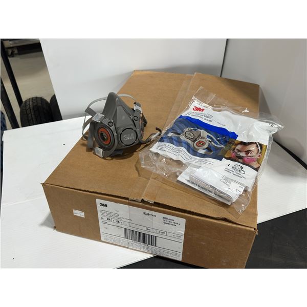 BOÎTE DE 24 3M DEMI-MASQUE LARGE