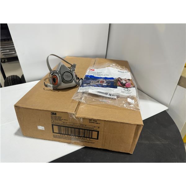 BOÎTE DE 24 3M DEMI-MASQUE MEDIUM