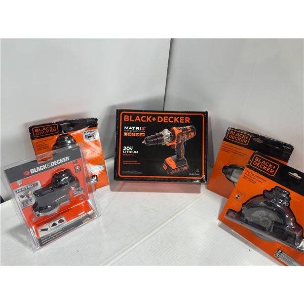 LOT DE PERCEUSE BLACK & DECKER + 4 ACCESSOIRES *BATTERIE NON INCLUSE*