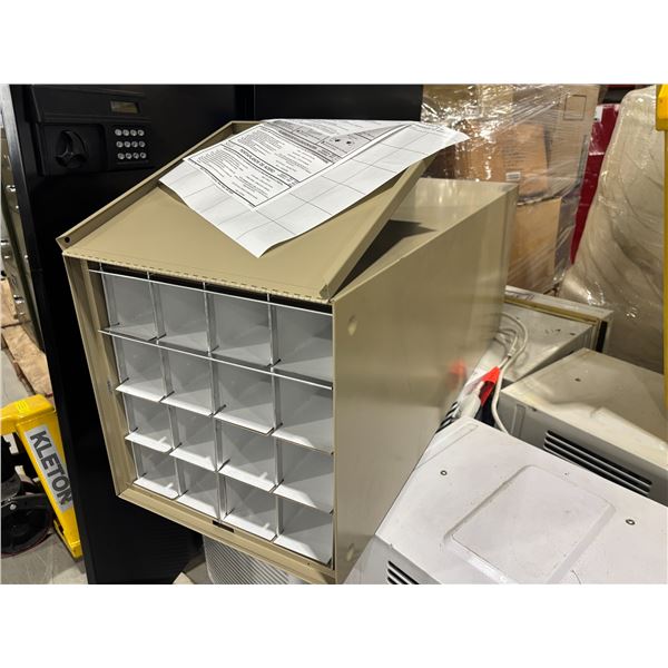 SAFCO CLASSEUR EN ACIER À PLAN  15"X15"X38"