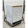 Image 1 : DANBY FREEZER 24"X24"X35"