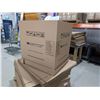 Image 1 : LOT DE 2 PALETTES D’ENV. 100 CARTONS AVEC COUVERCLES 43"X38"X34"