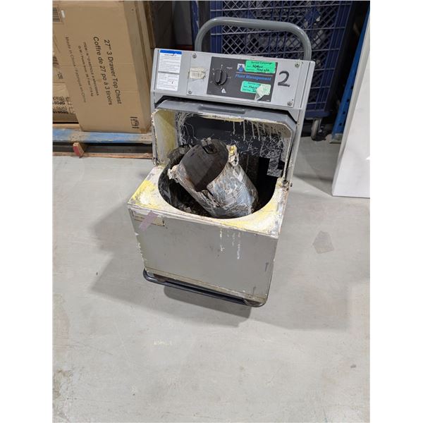 FLUID MANAGEMENT MÉLANGEUR À PEINTURE