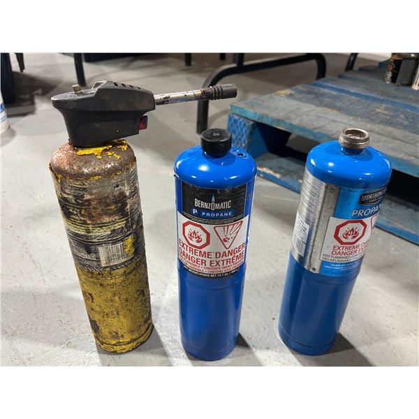 TORCH AVEC BOUTEILLES DE PROPANE