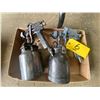 Image 1 : 2 spray paint guns.