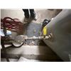 Image 7 : 250 gallon upright air compressor. 220V,works good. C/w hose, fittings, oil and filters.