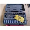 Image 2 : Tool kit w/ external/internal nut removers & socket set