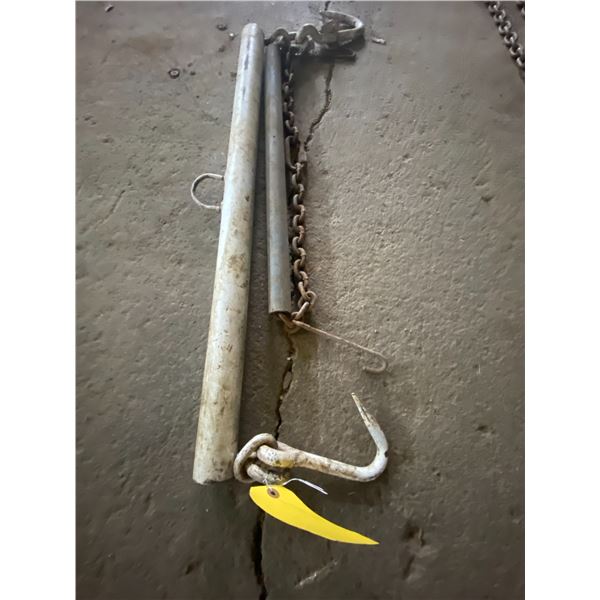 2 meat hangers.